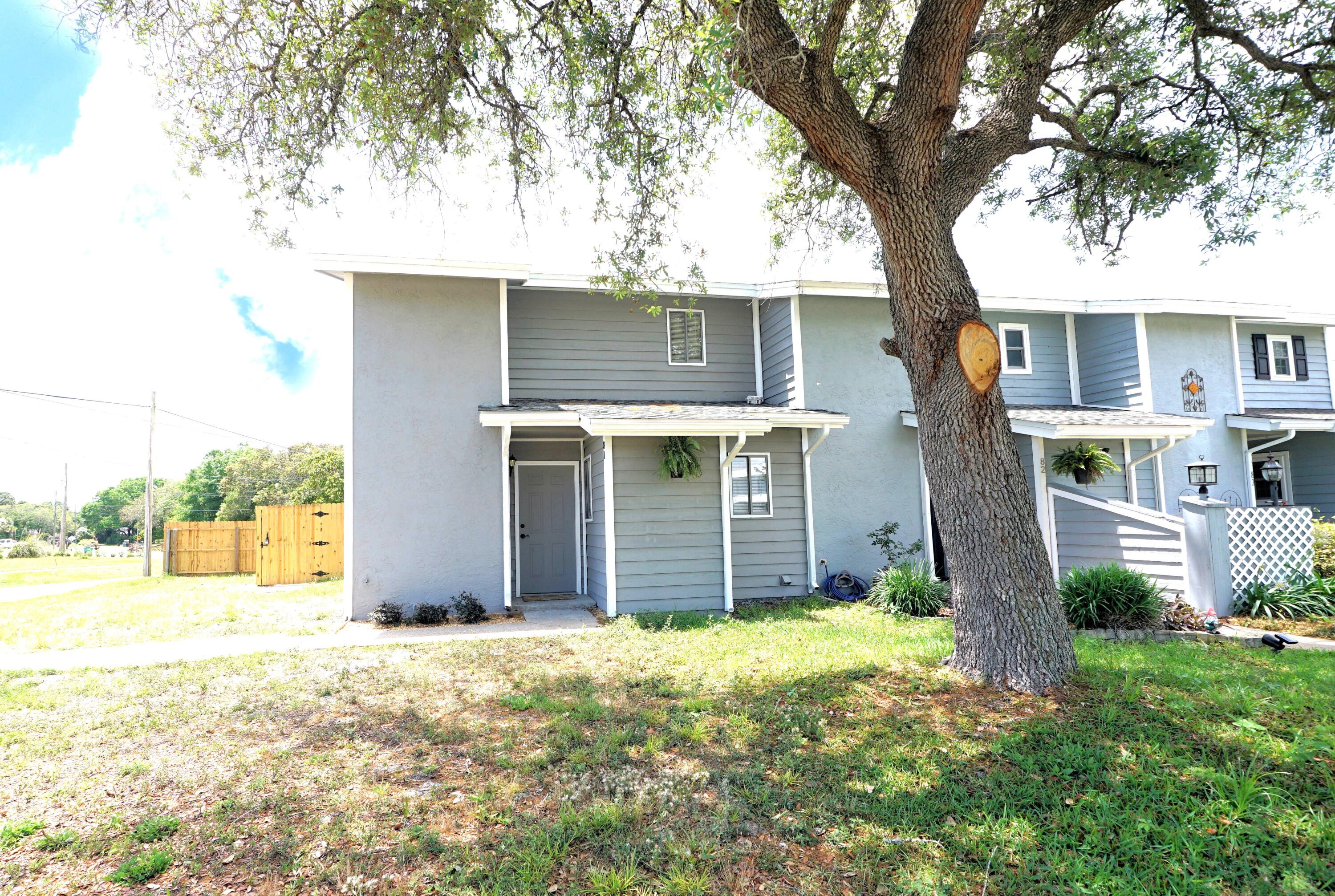 81 Pine Ridge Trace Destin, FL 32541 - Photo 4 of 22 Front