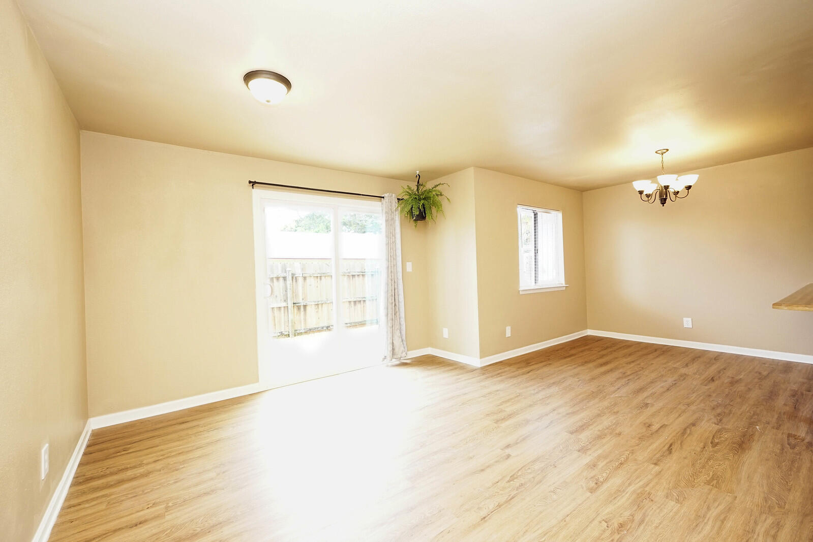 81 Pine Ridge Trace Destin, FL 32541 - Photo 7 of 22 81PineRidgeJLiving6-X3
