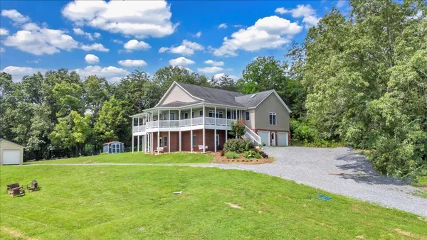 $940,000 | 540 Wagon Wheel Run, Buchanan, VA 24066