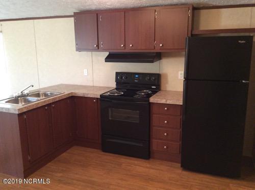 4771 Bearskin Road Clinton, NC 28328 - Photo 2 of 8 38787662