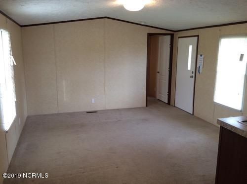 4771 Bearskin Road Clinton, NC 28328 - Photo 4 of 8 38787672