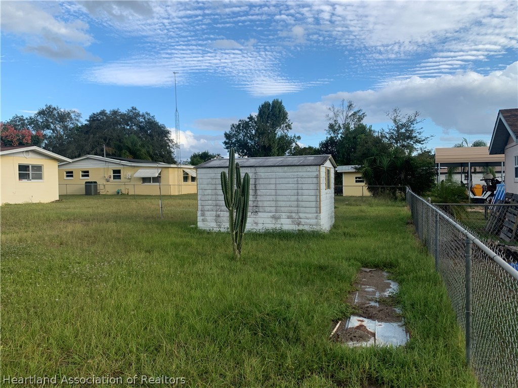 2325 Avalon Road Sebring, FL 33870 - Photo 19 of 22 Gallery Image 19