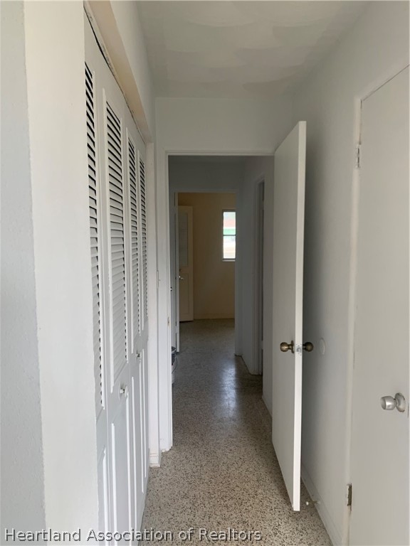 2325 Avalon Road Sebring, FL 33870 - Photo 9 of 22 Gallery Image 9