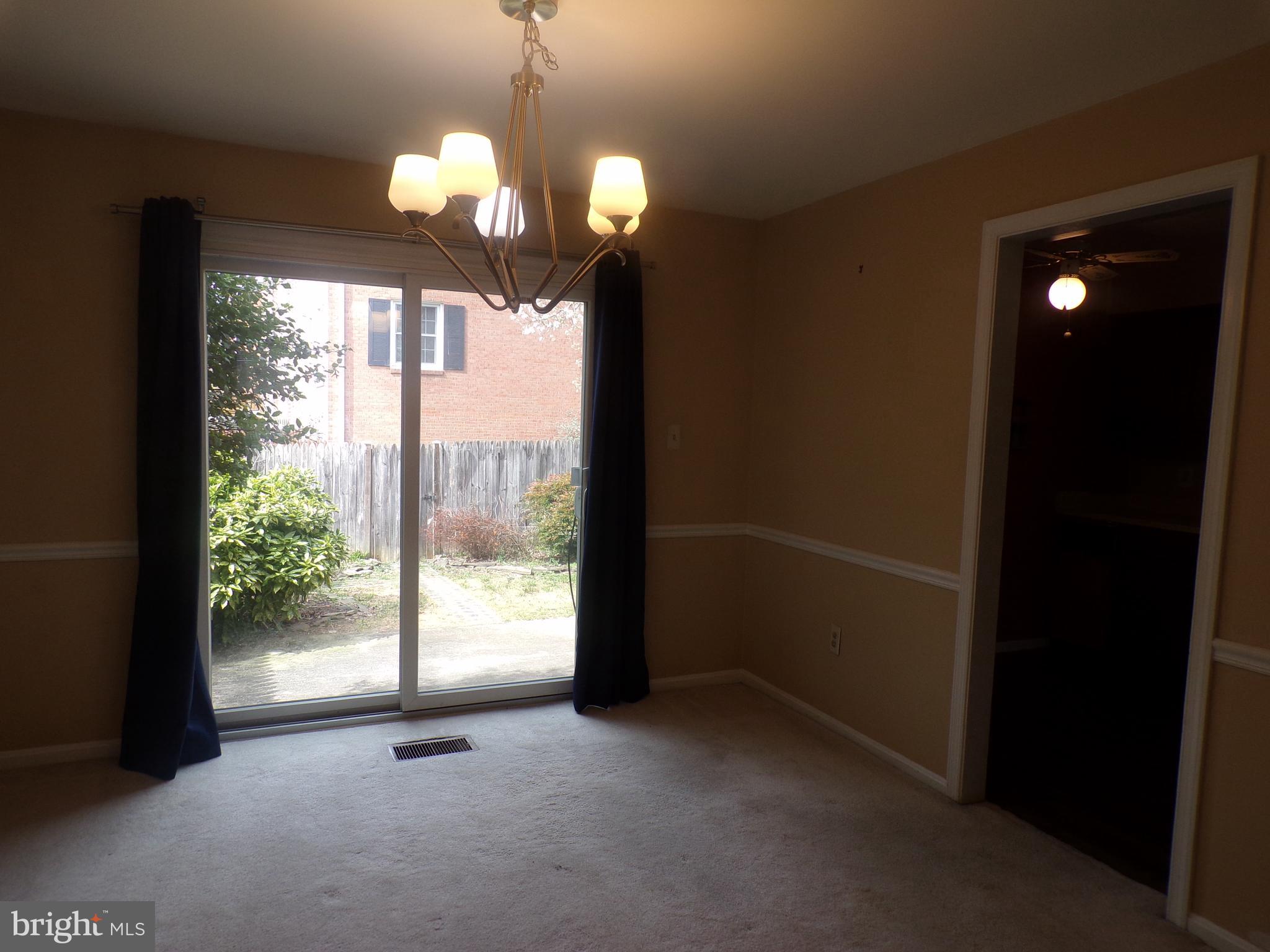5258 Leestone Court Springfield, VA 22151 - Photo 5 of 23