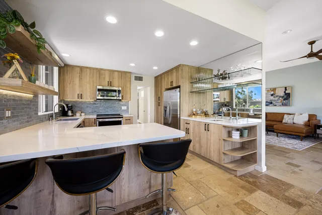 $995,000 | 76705 Sandpiper Drive, Indian Wells, CA 92210