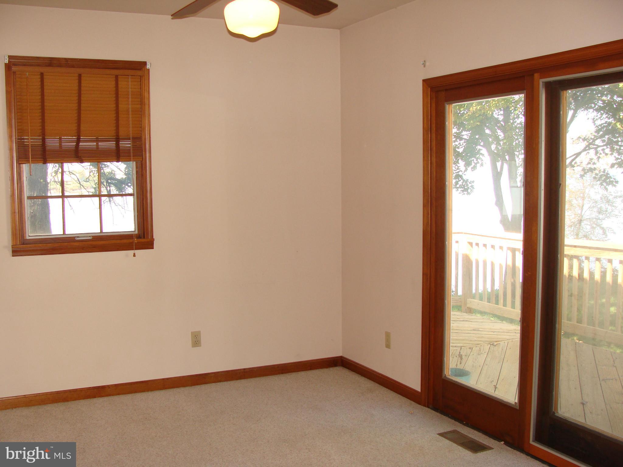 232 Harlem Road Pasadena, MD 21122 - Photo 13 of 19 Interior (General)