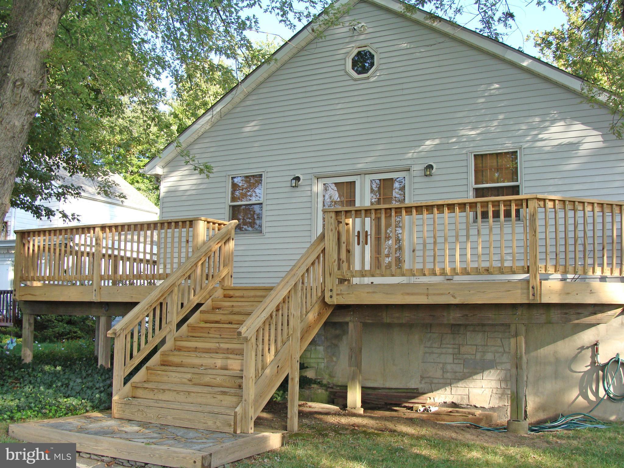 232 Harlem Road Pasadena, MD 21122 - Photo 7 of 19 Exterior (Rear)