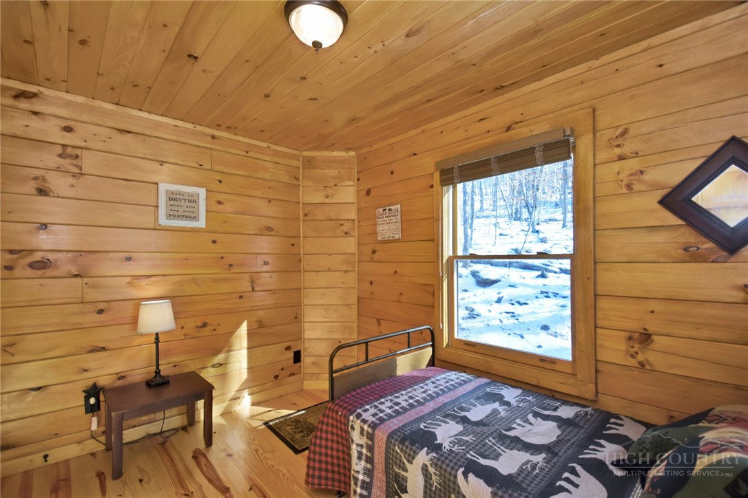 121 Whipporwill Way Road Beech Mountain, NC 28604 - Photo 22 of 46
