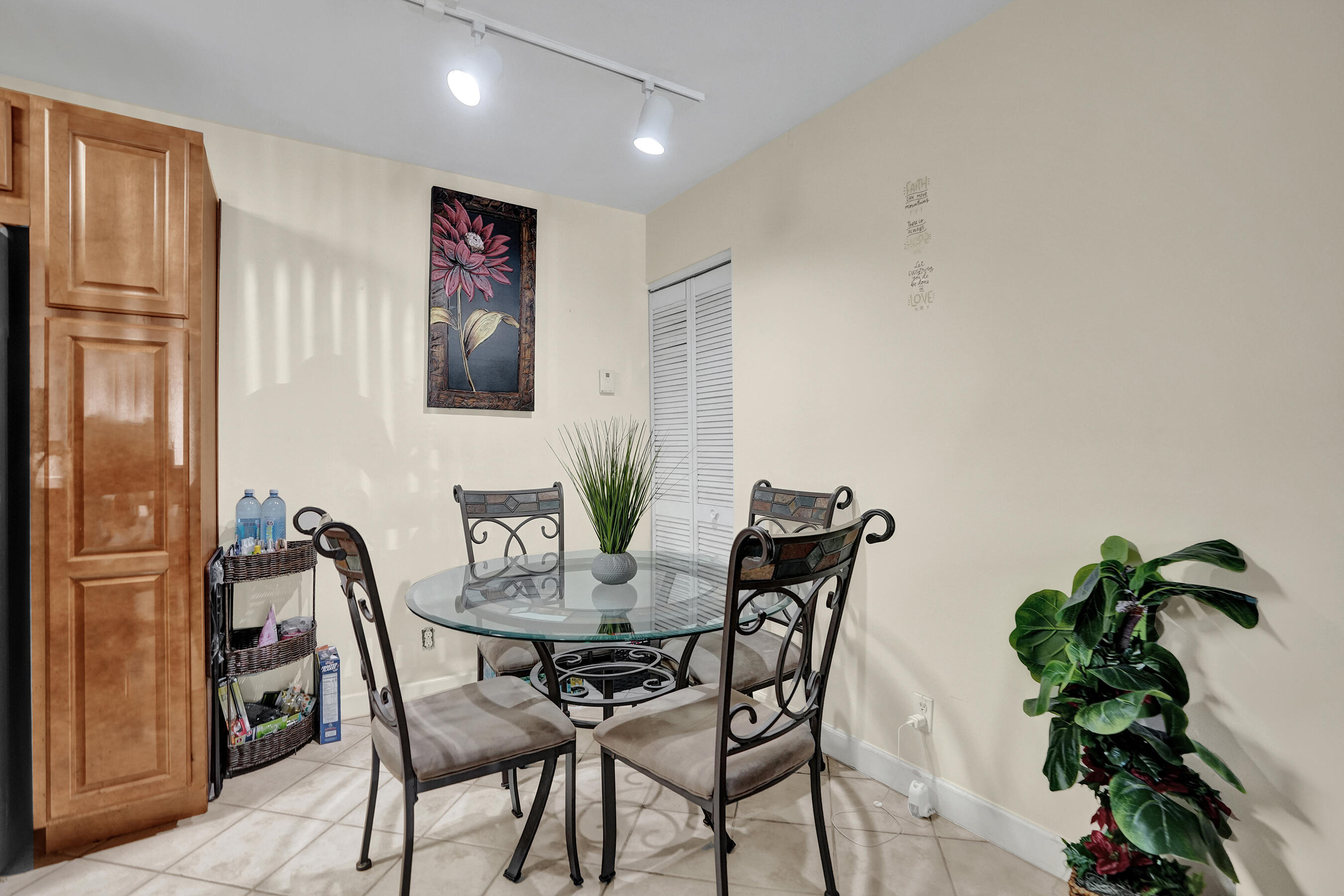 801 Lyons Road, Unit 19103 Coconut Creek, FL 33063 - Photo 8 of 38 DSC01627