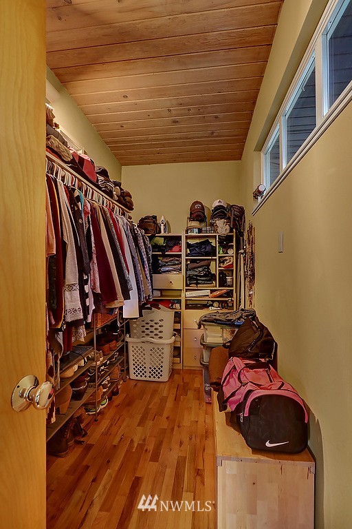 606 240th Street Southwest Bothell, WA 98021 - Photo 11 of 25