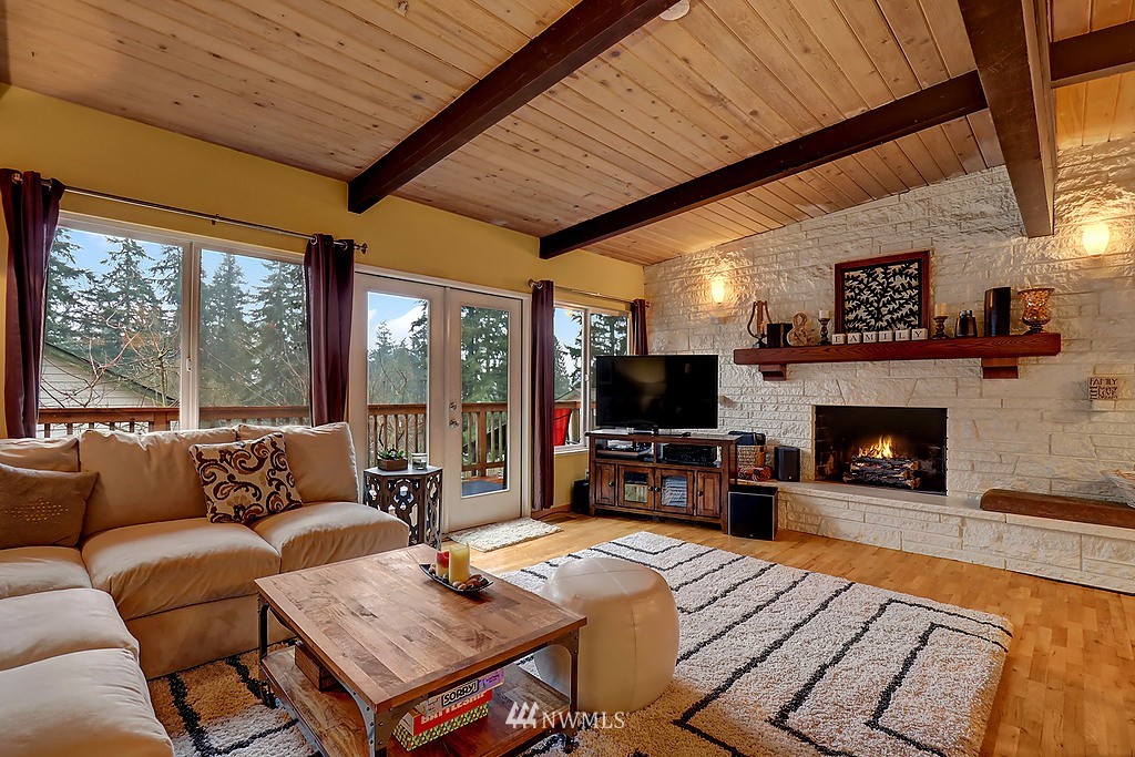 606 240th Street Southwest Bothell, WA 98021 - Photo 3 of 25