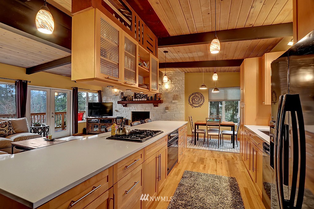 606 240th Street Southwest Bothell, WA 98021 - Photo 6 of 25