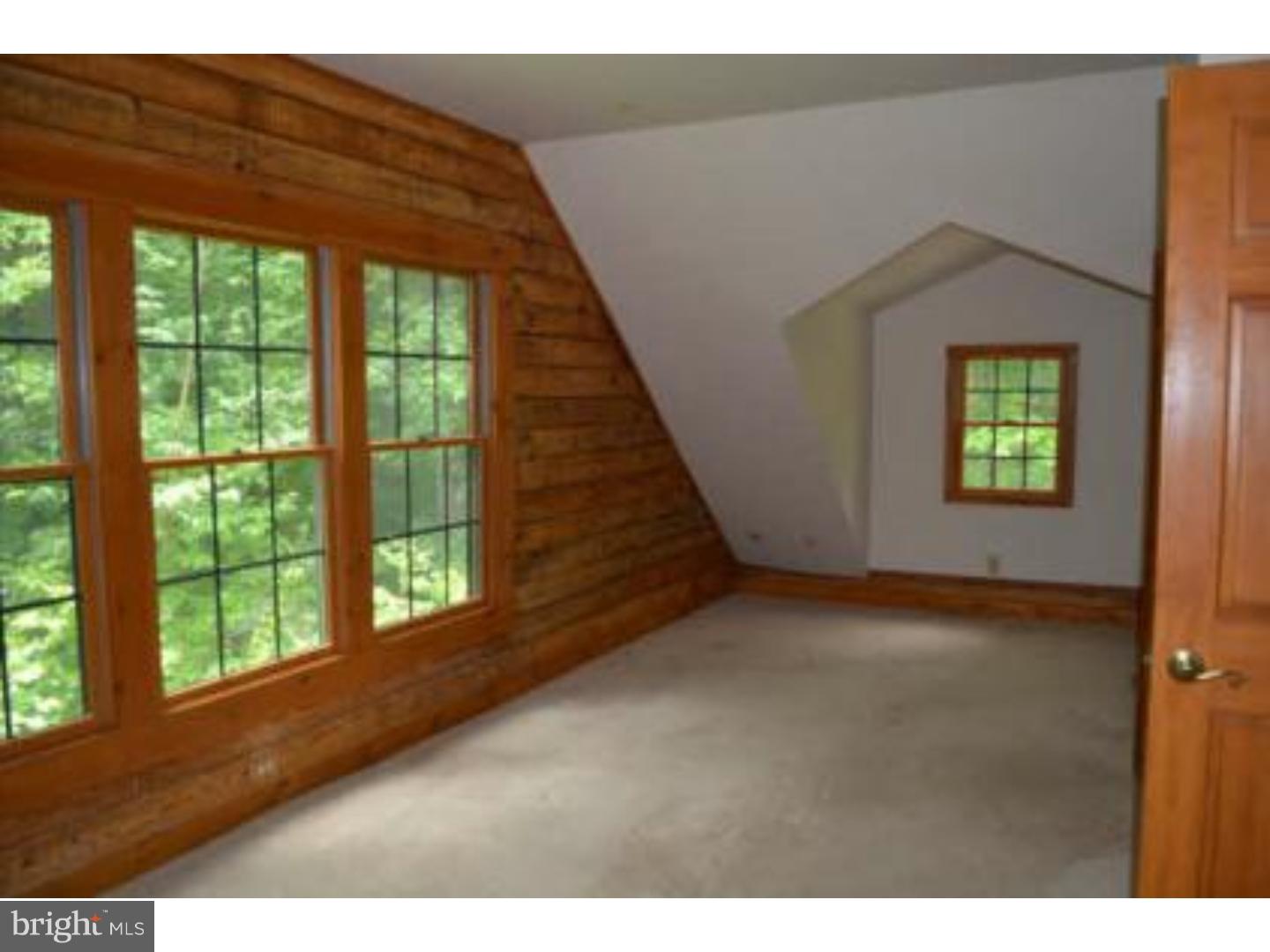 703 Cafferty Road Ottsville, PA 18942 - Photo 5 of 13 Gallery Image 5