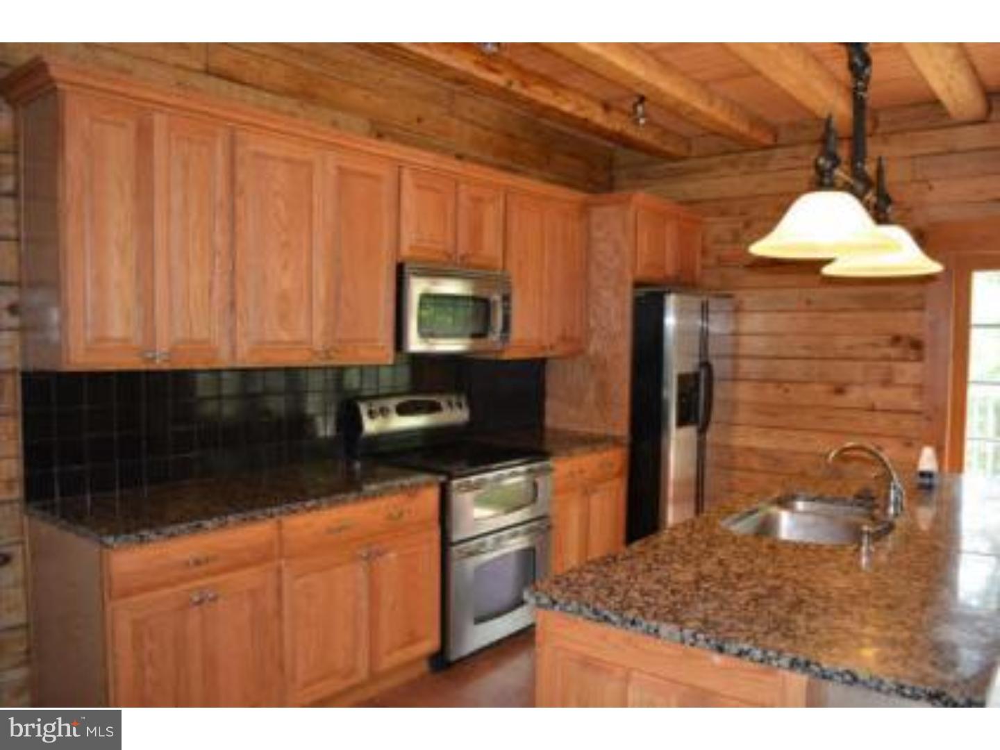 703 Cafferty Road Ottsville, PA 18942 - Photo 10 of 13 Gallery Image 10