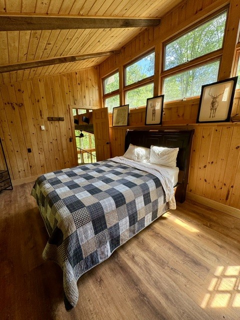 7756 Gulick Road Naples, NY 14512 - Photo 28 of 31 Spacious second bedroom with new Queed