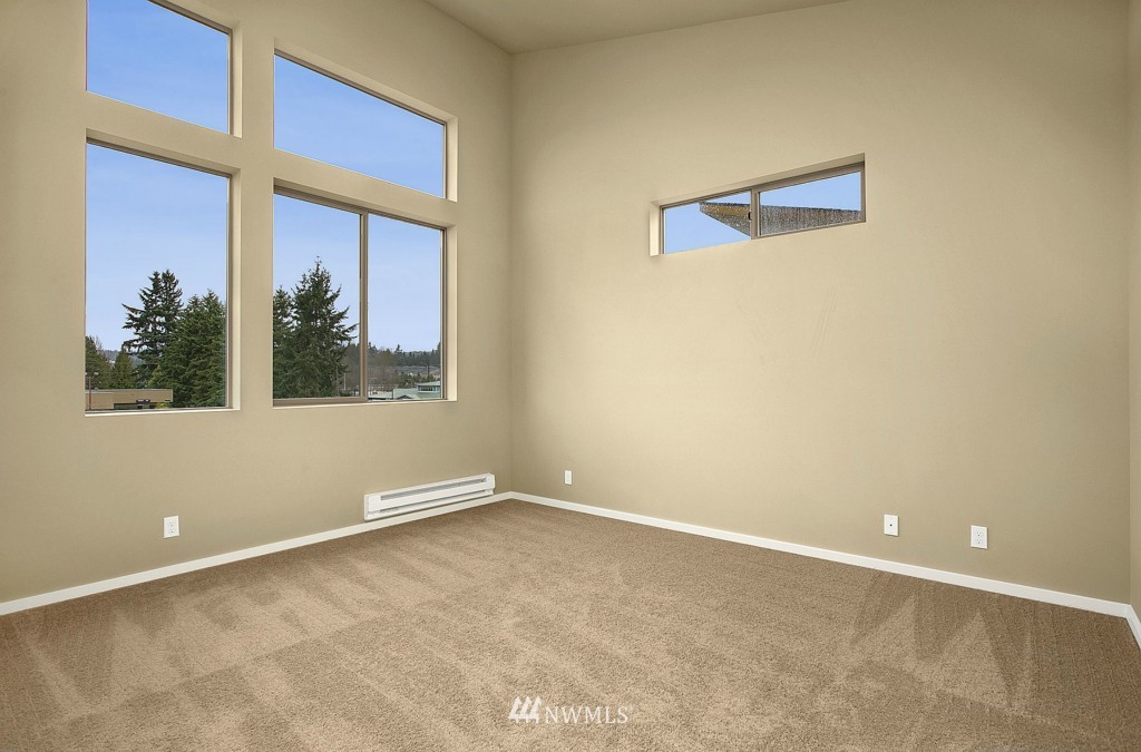 348 Chelan Place Northeast Renton, WA 98059 - Photo 15 of 20 Gallery Image 15