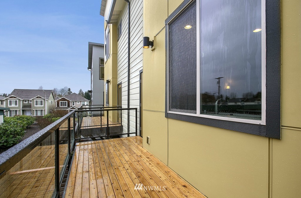 348 Chelan Place Northeast Renton, WA 98059 - Photo 19 of 20 Gallery Image 19