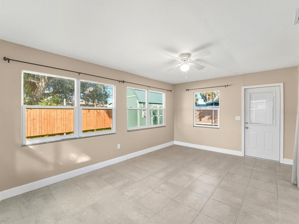 1017 Rosedale Road Venice, FL 34293 - Photo 18 of 30