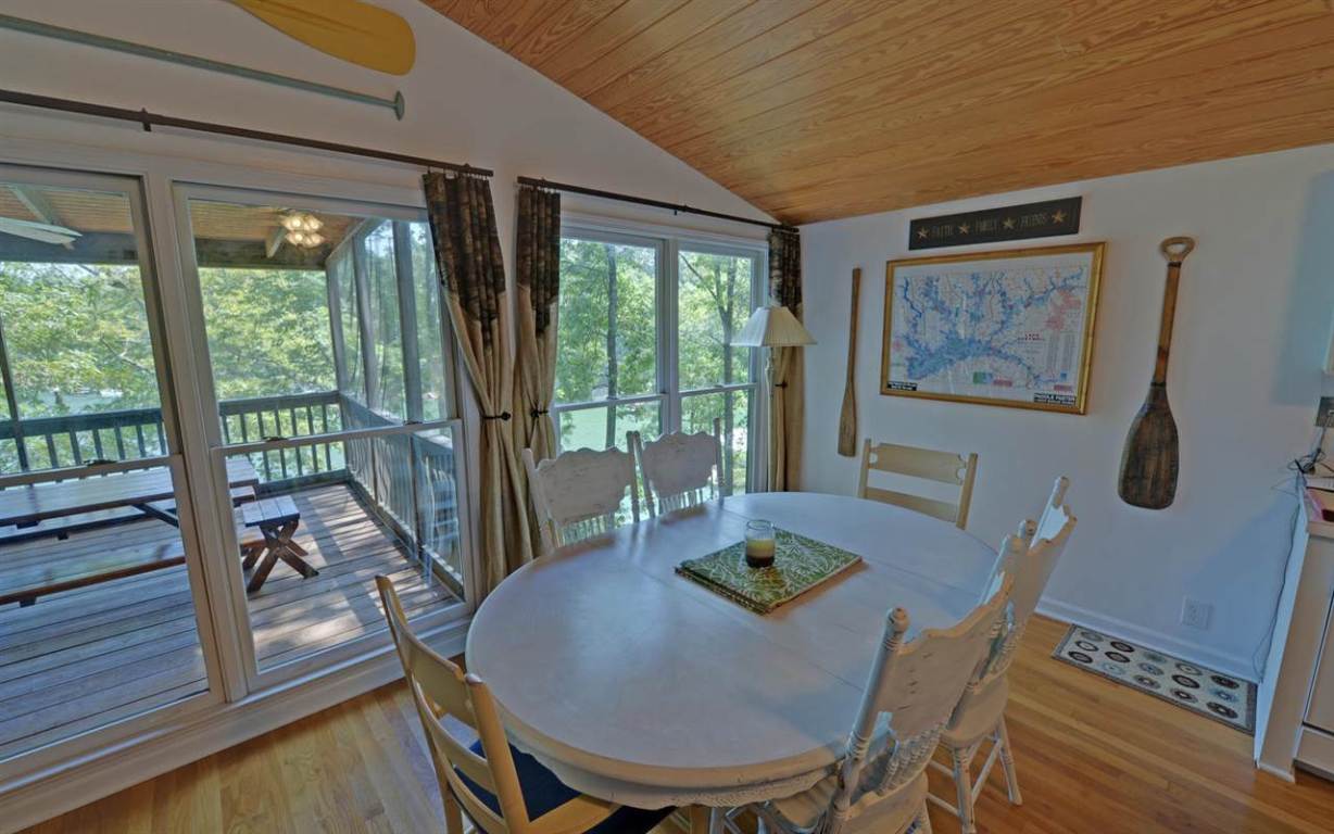 602 Reed Creek Point Hartwell, GA 30643 - Photo 8 of 26