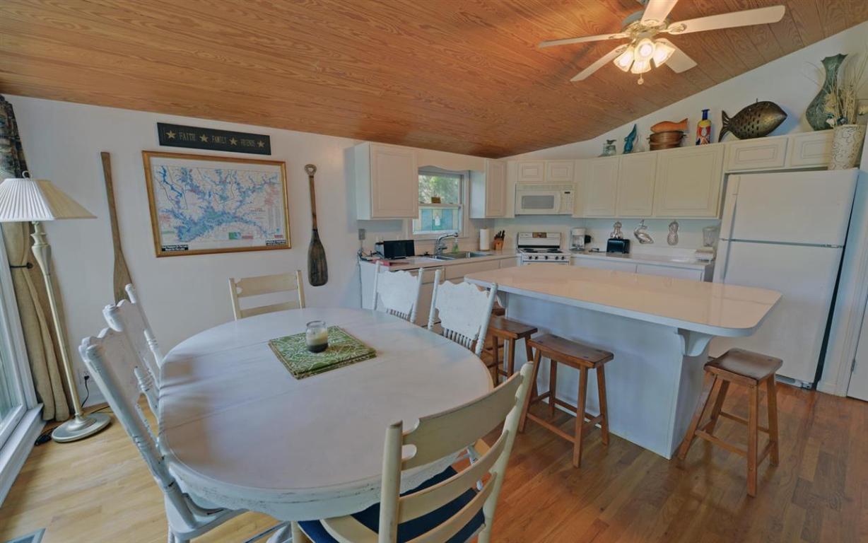 602 Reed Creek Point Hartwell, GA 30643 - Photo 10 of 26