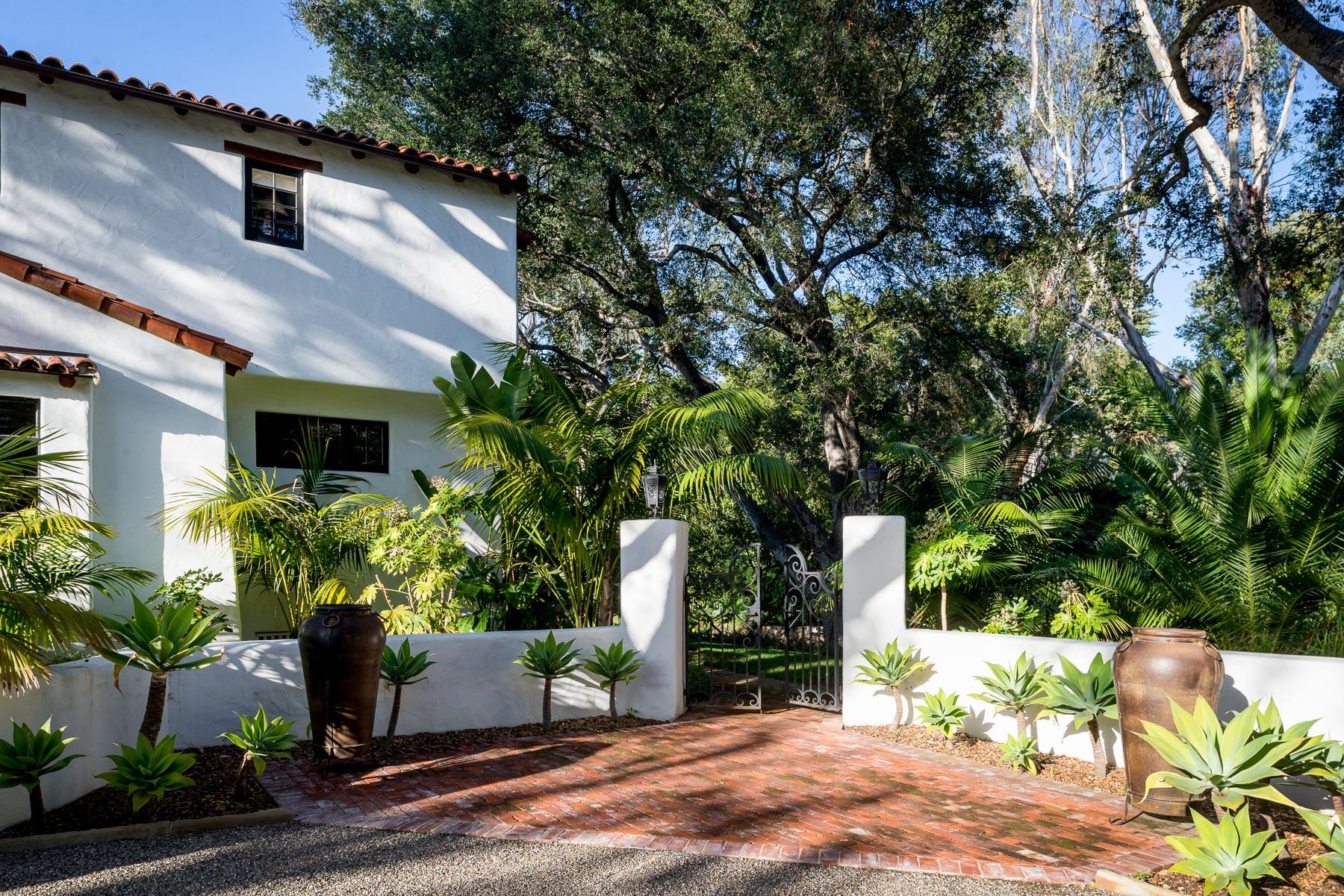 470 Hot Springs Road Montecito, CA 93108 - Photo 1 of 20 Gate