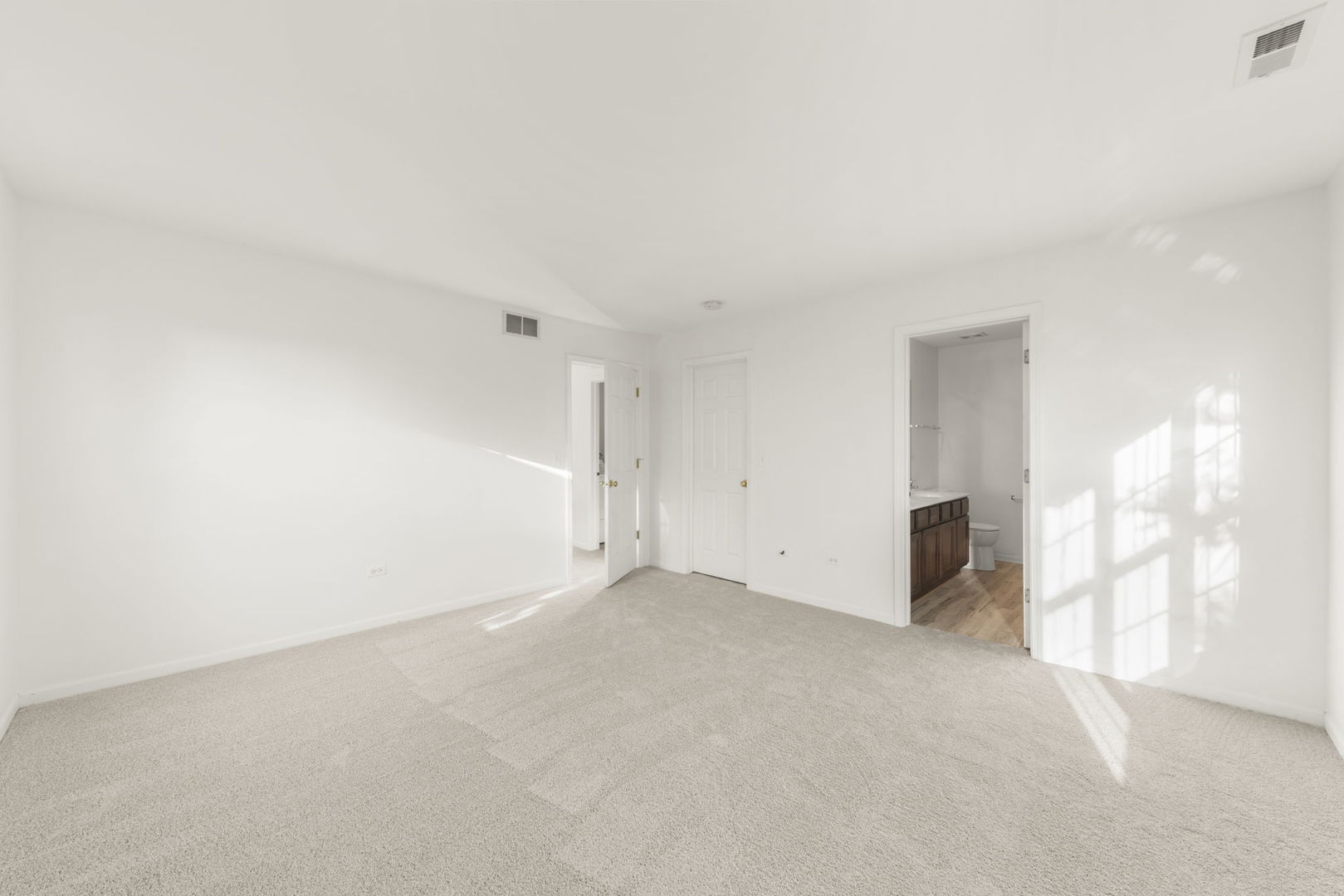274 South Oak Creek Lane Romeoville, IL 60446 - Photo 11 of 19 a view of an empty room with a window