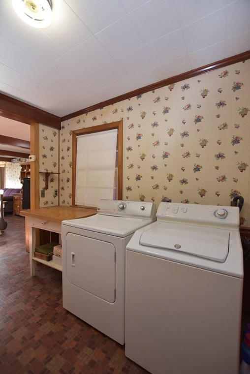 22 Maxson Hill Road Hopkinton, RI 02804 - Photo 8 of 16
