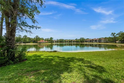 $215,500 | 5784 Deauville Circle, Unit B103, Naples, FL 34112
