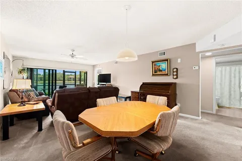 $215,500 | 5784 Deauville Circle, Unit B103, Naples, FL 34112