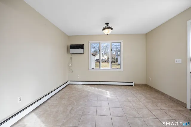 $289,900 | 235 Tracy Avenue, Waterbury, CT 06706