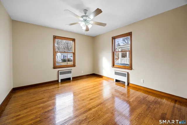 $289,900 | 235 Tracy Avenue, Waterbury, CT 06706