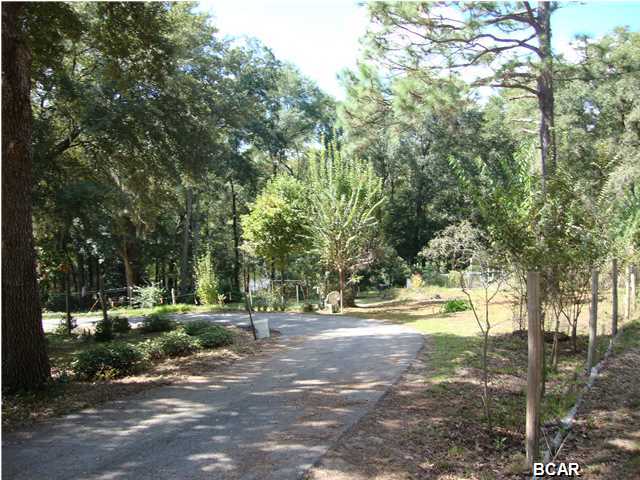 2649 Country Road Chipley, FL 32428 - Photo 7 of 24 Gallery Image 7
