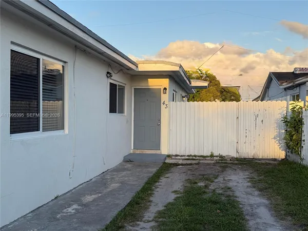 $2,500 | 43 Northwest 76th Avenue, Miami, FL 33126