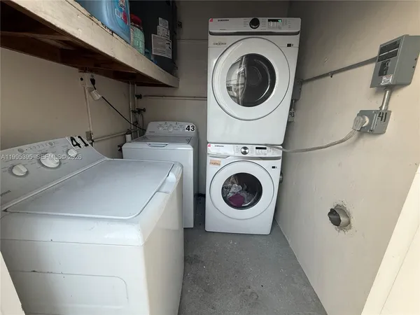 $2,500 | 43 Northwest 76th Avenue, Miami, FL 33126