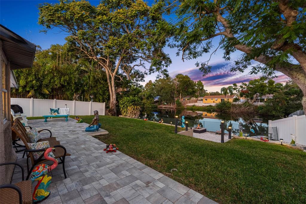 8139 129th Lane Seminole, FL 33776 - Photo 29 of 48 a view of a backyard with a sitting area