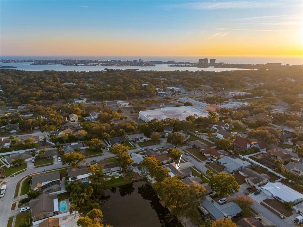 8139 129th Lane Seminole, FL 33776 - Photo 47 of 48 a view of city and mountain