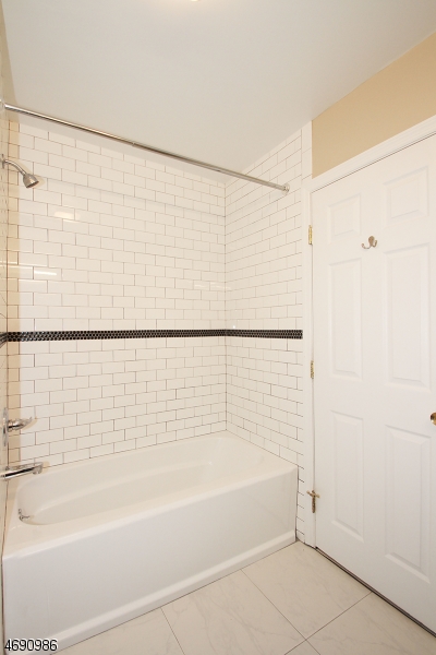 43 Walnut Street, Unit 1 Montclair, NJ 07042 - Photo 16 of 29