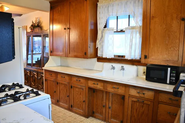 $115,000 | 402 Rohrer Street, Round Lake, MN 56167