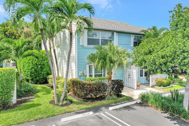 $420,000 | 2635 Northeast 15th Street, Pompano Beach, FL 33062