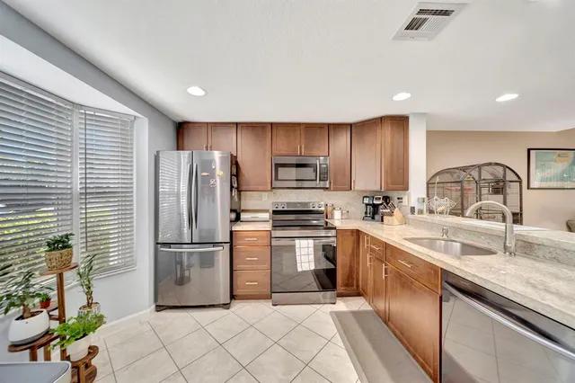 $420,000 | 2635 Northeast 15th Street, Pompano Beach, FL 33062