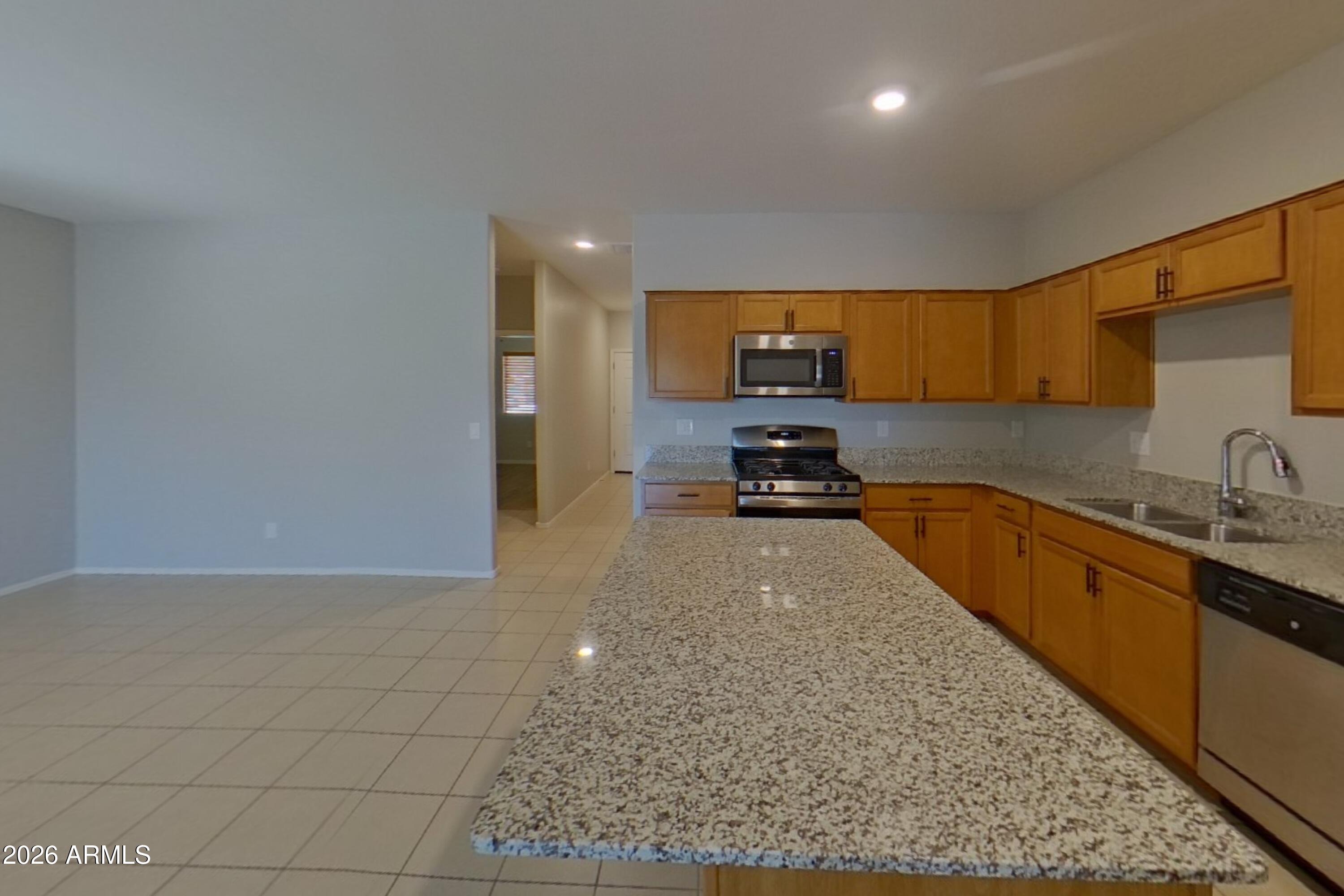 45959 West Ranch Road Maricopa, AZ 85139 - Photo 4 of 17 3_Image_R5eUrG4fHm