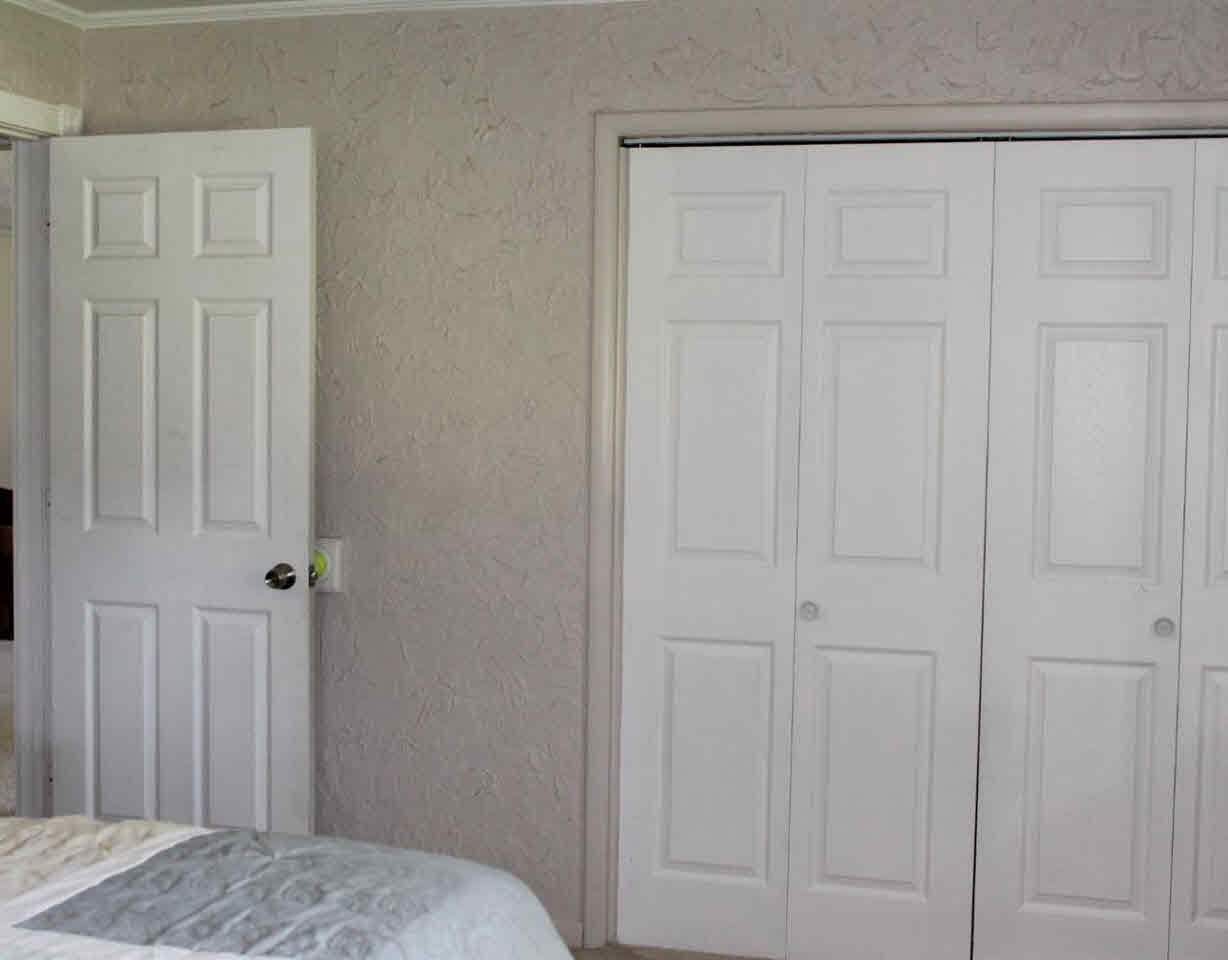 2140 Reid Road Flint, MI 48507 - Photo 15 of 48 21299021-14.JPG