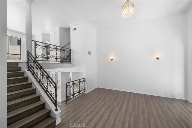$1,199,000 | 11954 Mayfield Avenue, Unit 3, Los Angeles, CA 90049