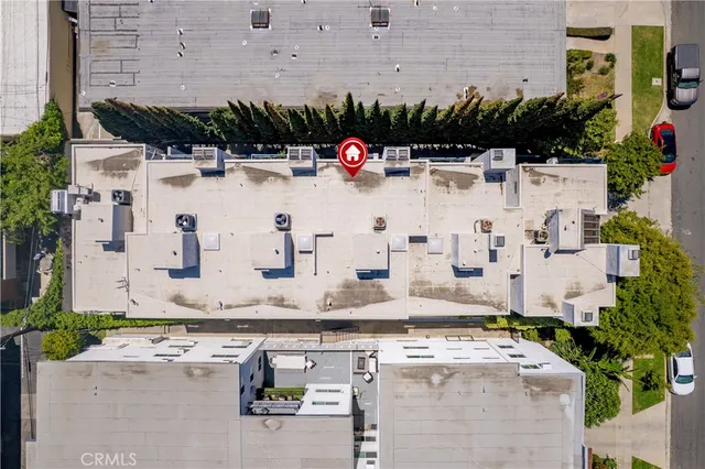$1,199,000 | 11954 Mayfield Avenue, Unit 3, Los Angeles, CA 90049