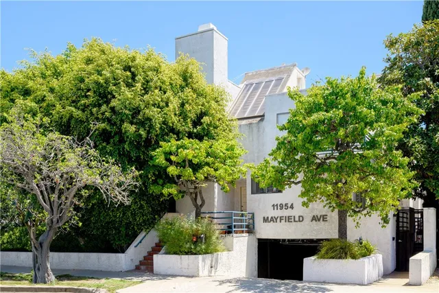 $1,199,000 | 11954 Mayfield Avenue, Unit 3, Los Angeles, CA 90049