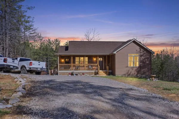 $400,000 | 3097 Liberty Chapel Road, Appomattox, VA 24522