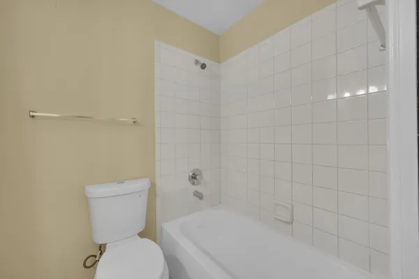 $3,300 | 901 10th Street, West Palm Beach, FL 33401