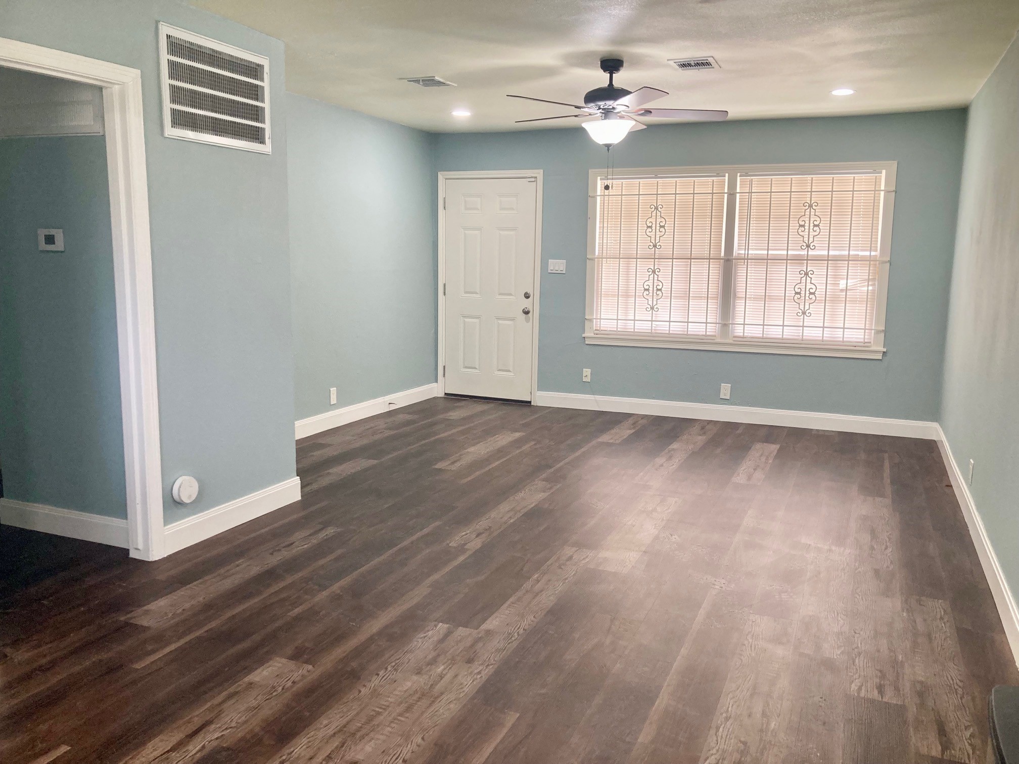 5015 Yellowstone Boulevard Houston, TX 77021 - Photo 3 of 9