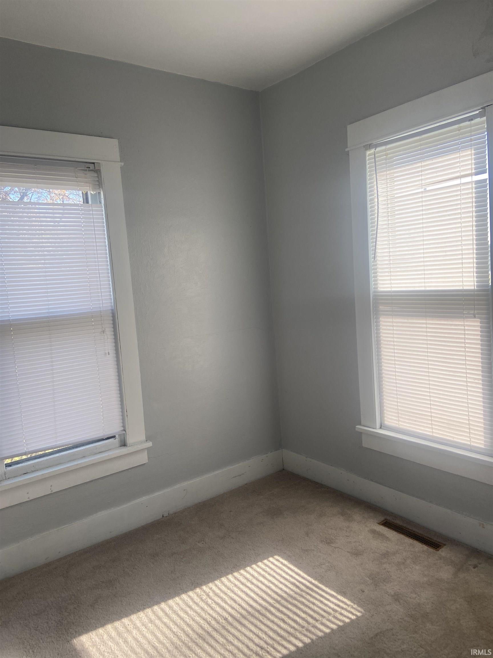 201 Simpson Avenue Elkhart, IN 46516 - Photo 8 of 13