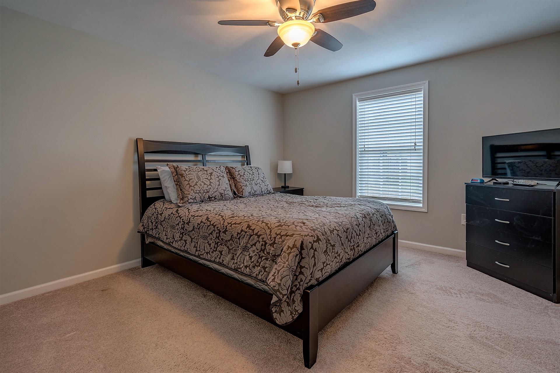 1025 Longview Road Roanoke, VA 24018 - Photo 25 of 36 25-DSC00381_2_3_4_5